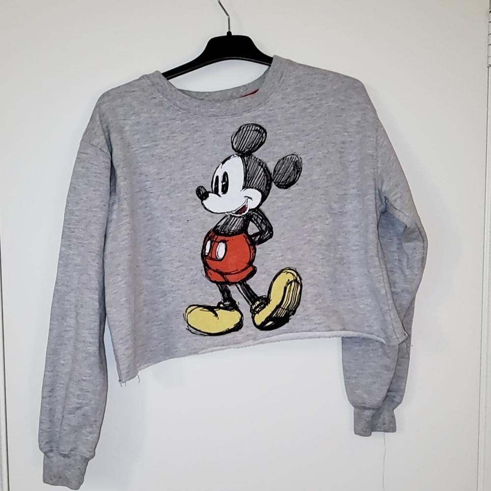 Sweater crop top
